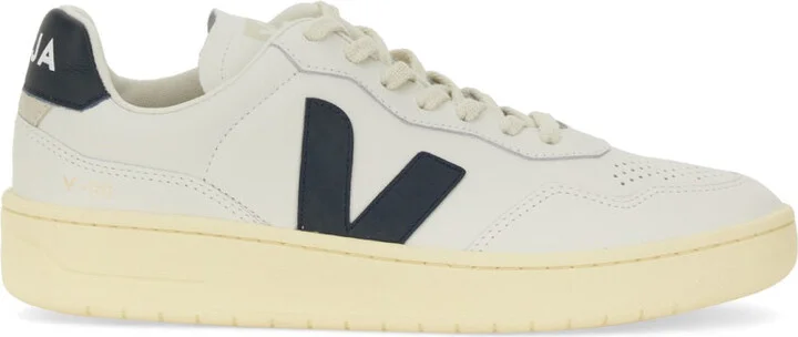 Sneaker V-90