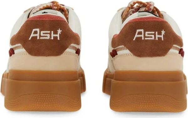 Sneaker With Logo
