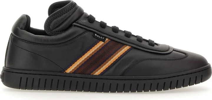 Sneaker With Logo