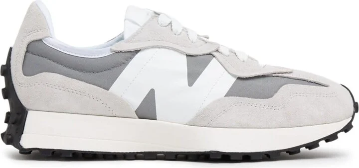 Sneakers 327