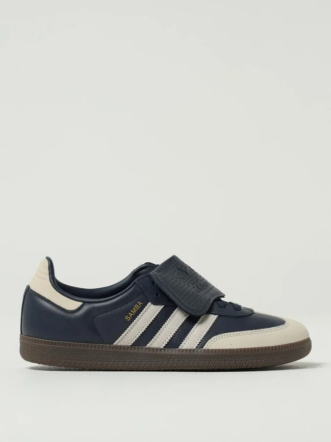 Sneakers ADIDAS ORIGINALS Woman color Black