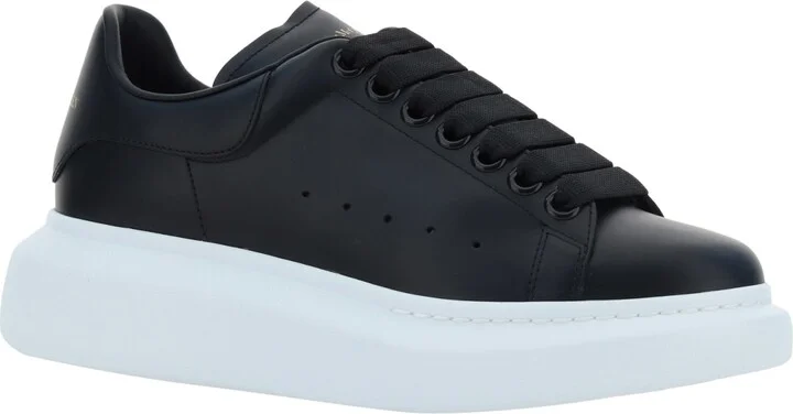 Sneakers - Image 2