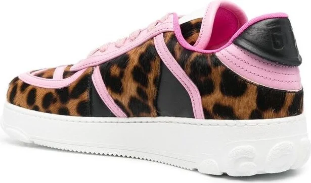 Sneakers - Image 2