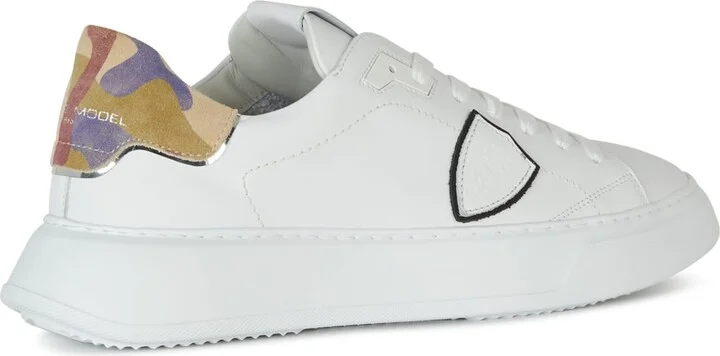 Sneakers - Image 3