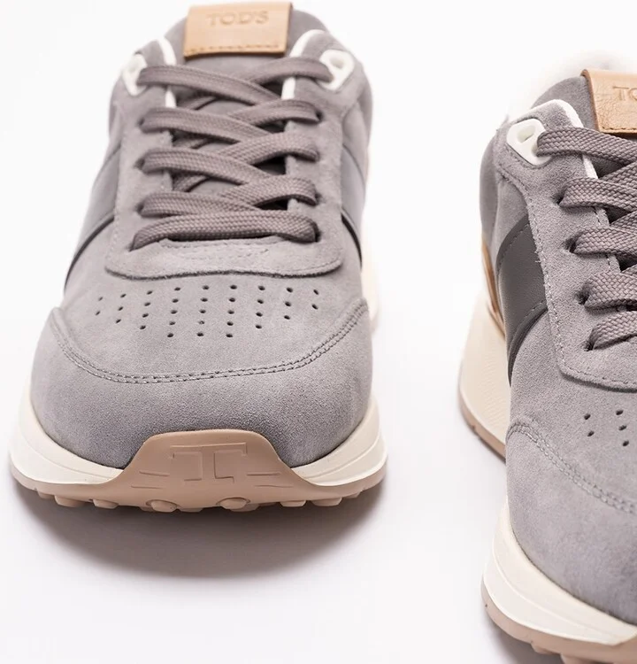 Sneakers - Image 2