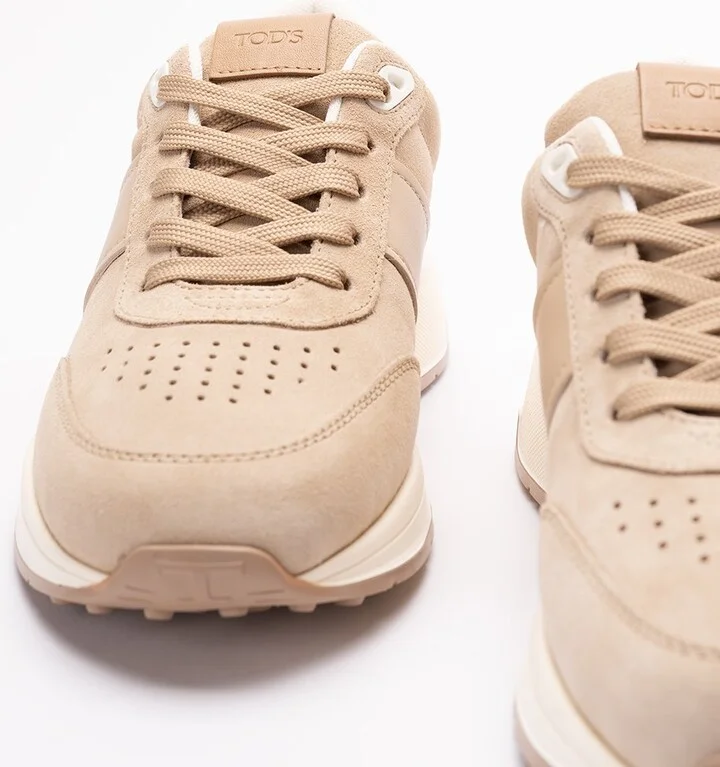 Sneakers - Image 2