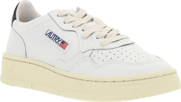 Sneakers - Image 2