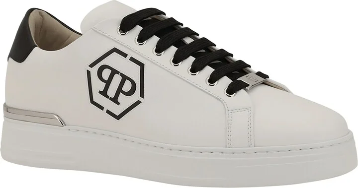 Sneakers - Image 2