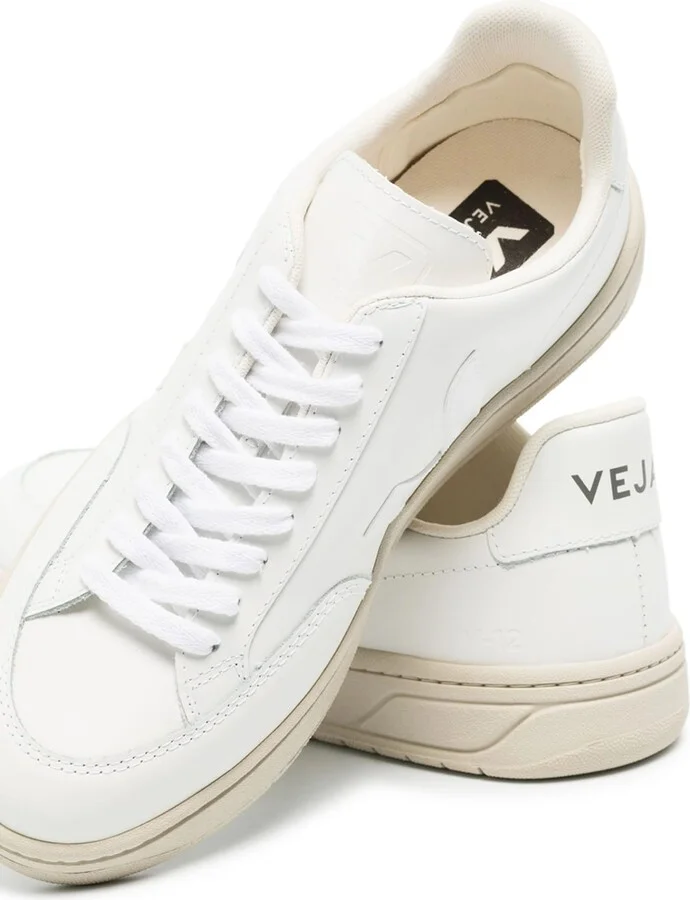 Sneakers - Image 2