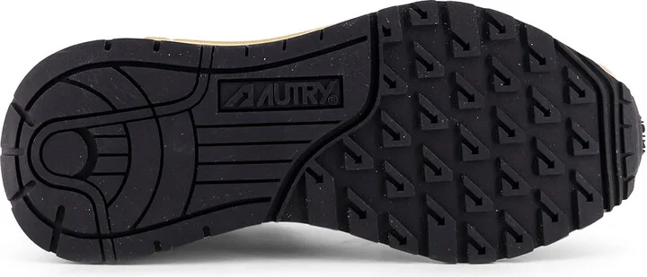 Sneakers - Image 2