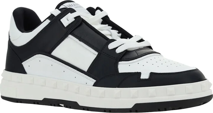 Sneakers - Image 2