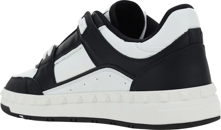 Sneakers - Image 3