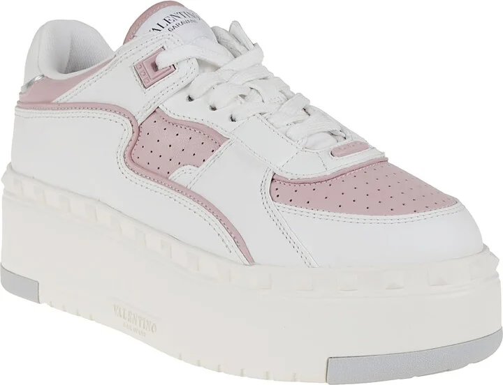 Sneakers - Image 2