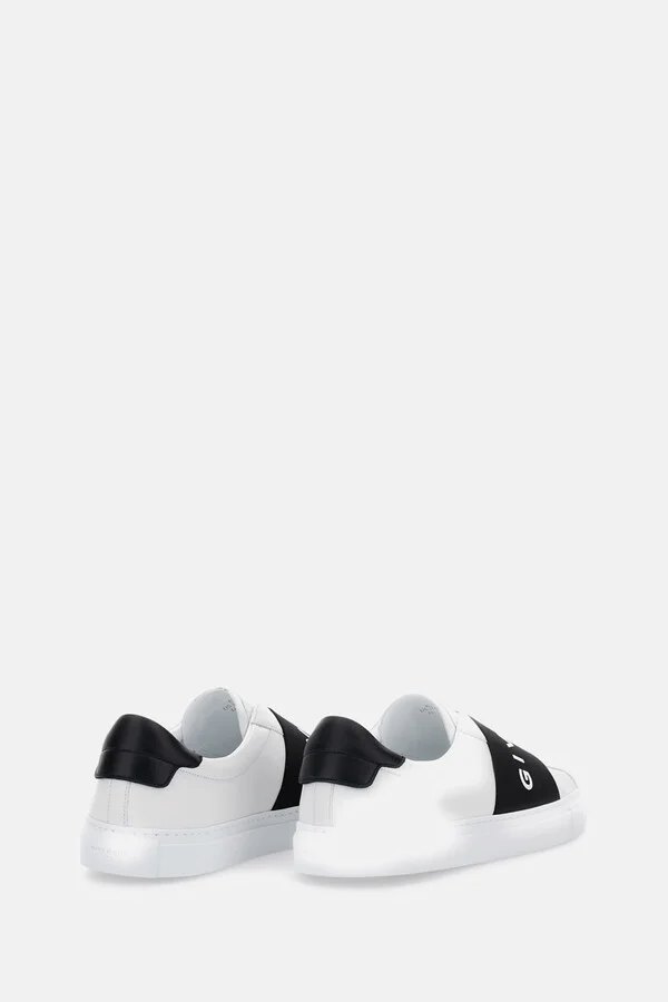 Sneakers - Image 3