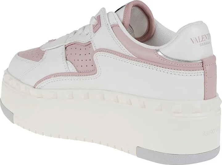 Sneakers - Image 3