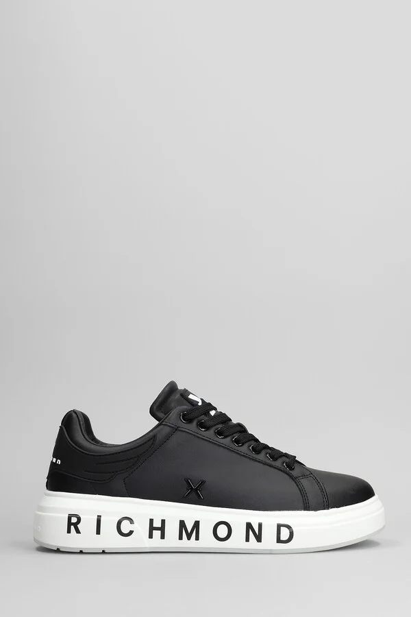 Sneakers In Black Leather