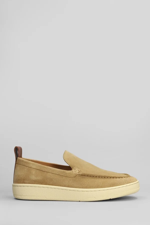 Sneakers In Camel Suede
