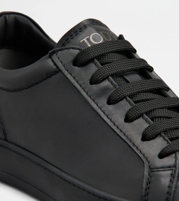 Sneakers in Leather - Image 5