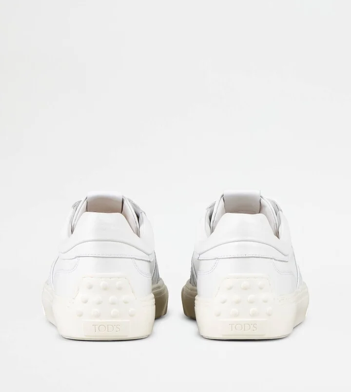 Sneakers in Leather - Image 2