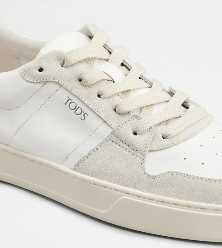 Sneakers in Leather - Image 5