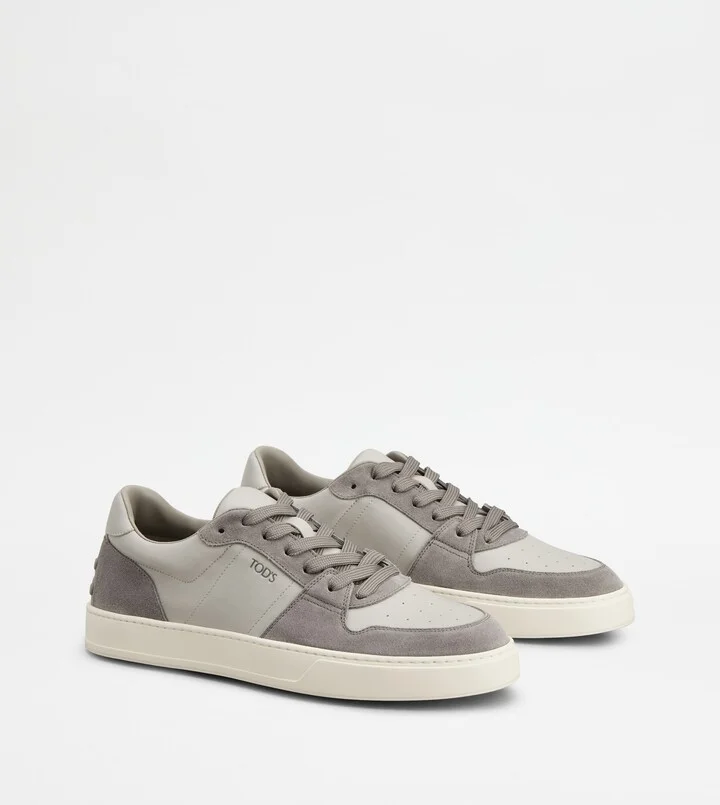 Sneakers in Leather - Image 2