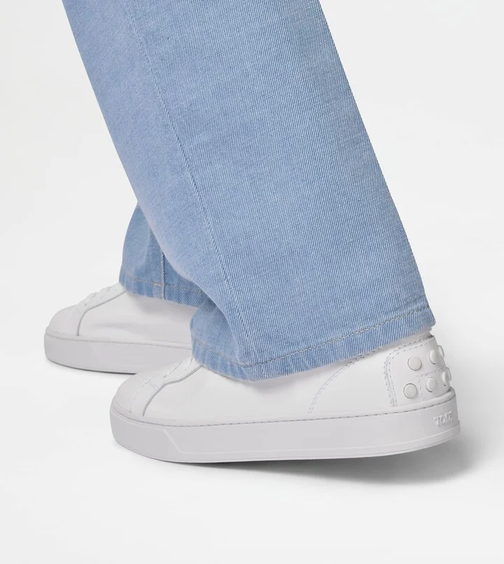 Sneakers in Leather - Image 6