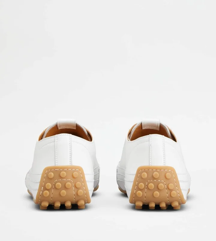 Sneakers in Leather - Image 3