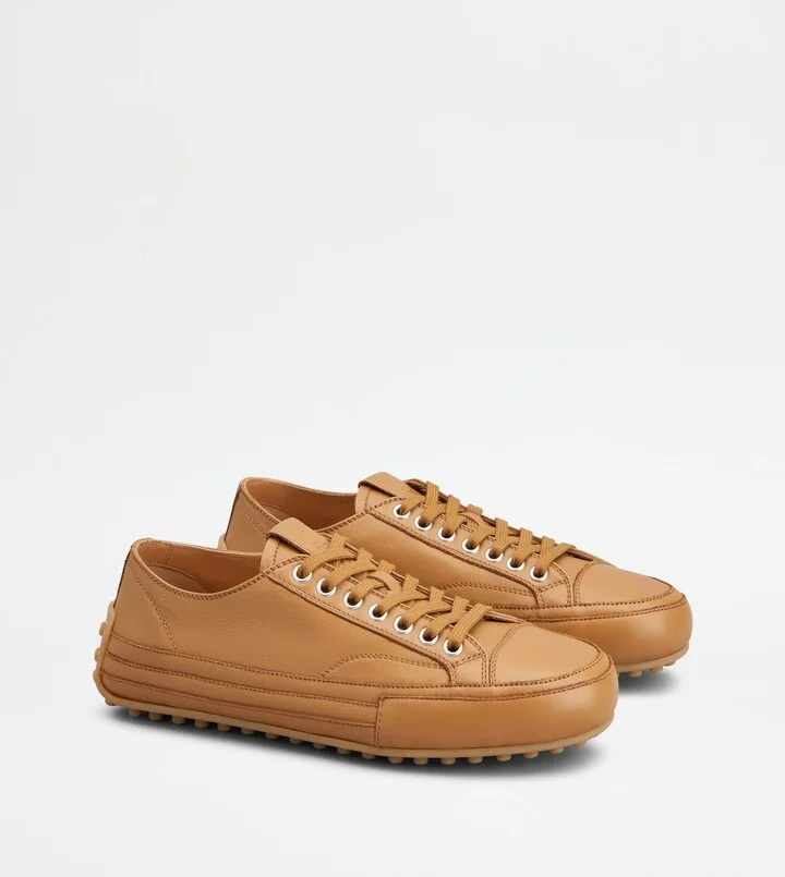 Sneakers in Leather - Image 2
