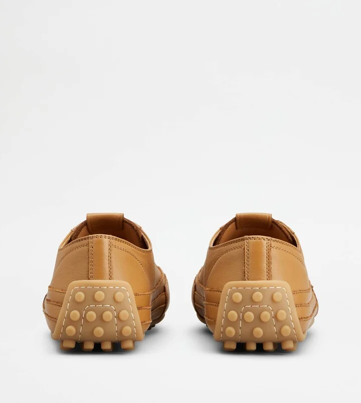 Sneakers in Leather - Image 3