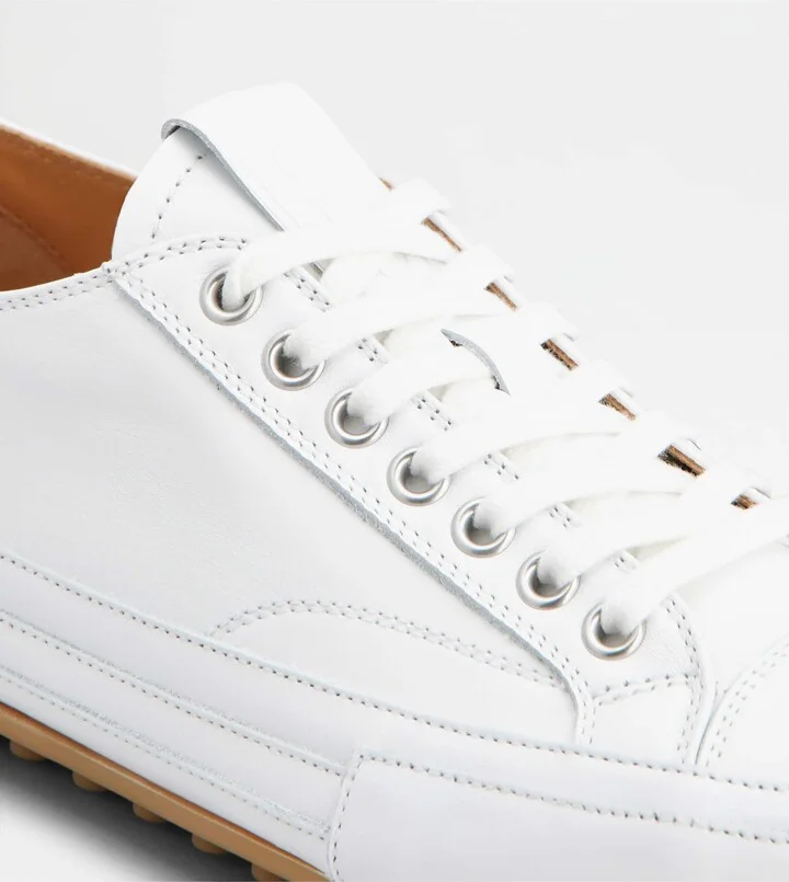 Sneakers in Leather - Image 5