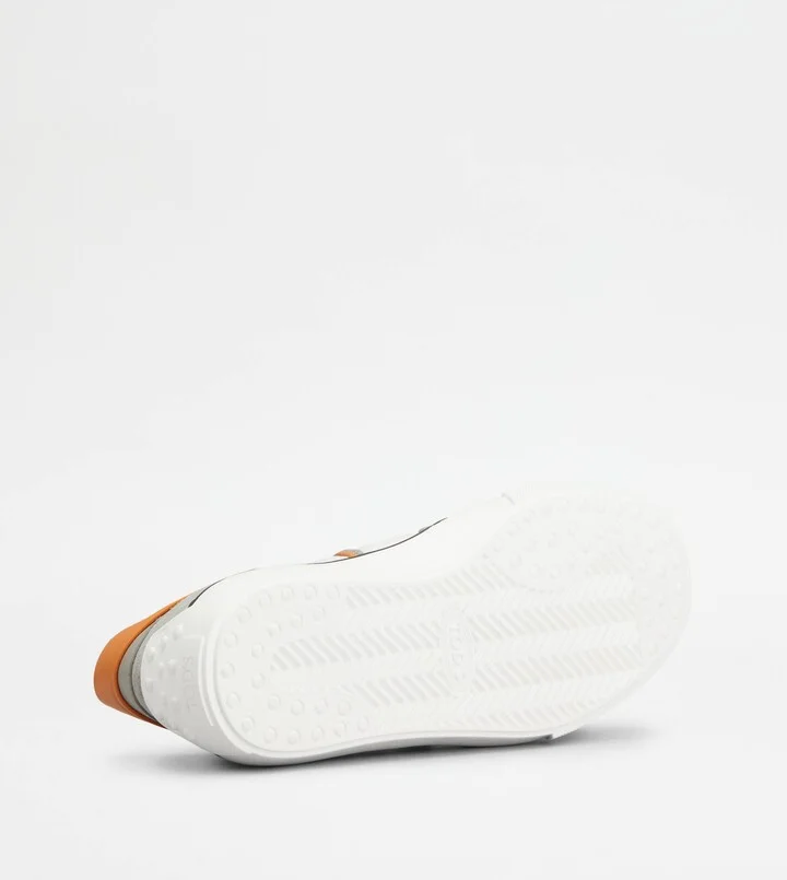 Sneakers in Leather - Image 4