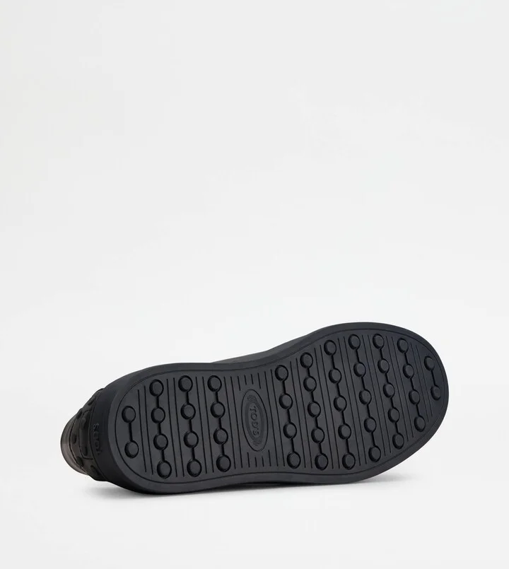 Sneakers in Leather - Image 4