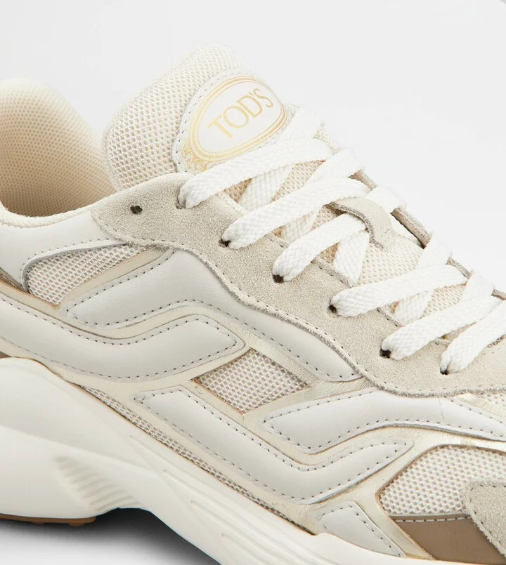 Sneakers in Leather and Fabric - Image 6
