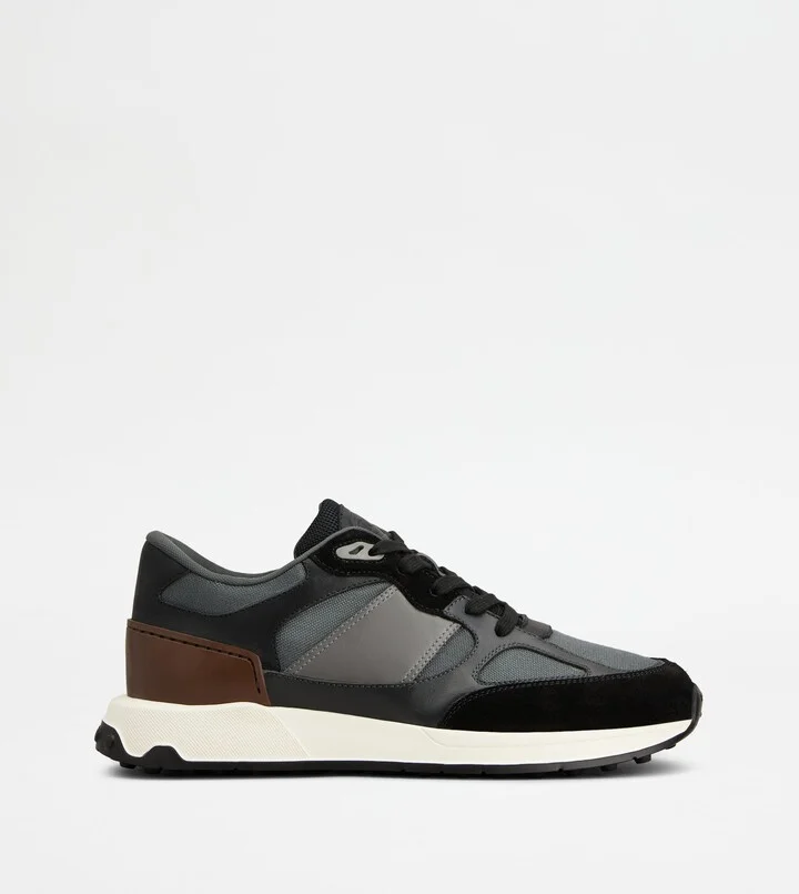 Sneakers in Leather and Fabric