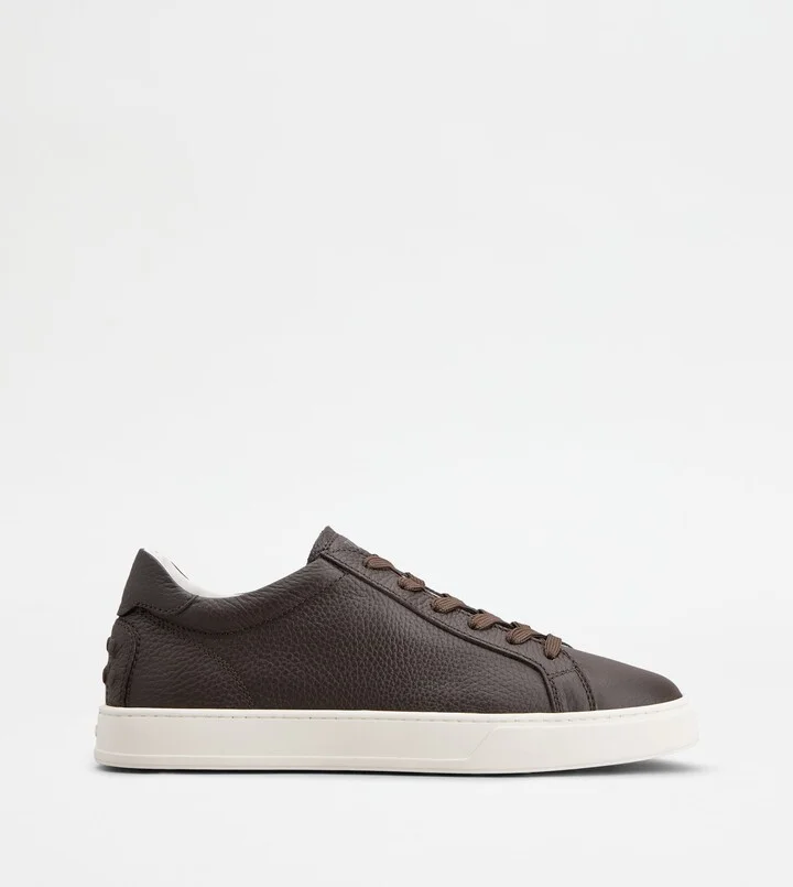 Sneakers in Leather