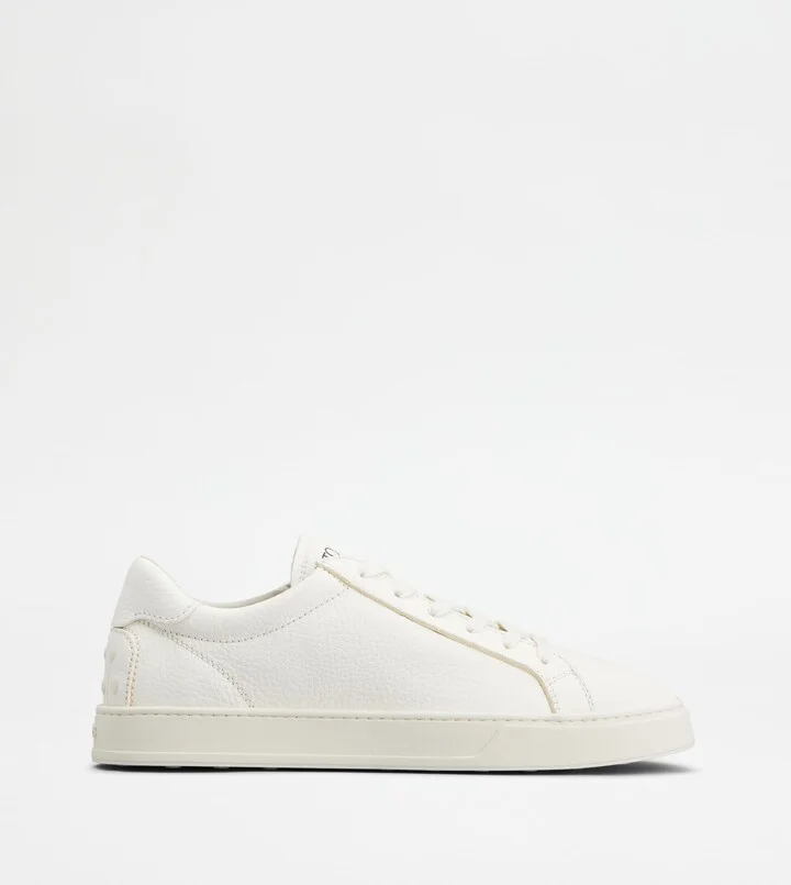 Sneakers in Leather