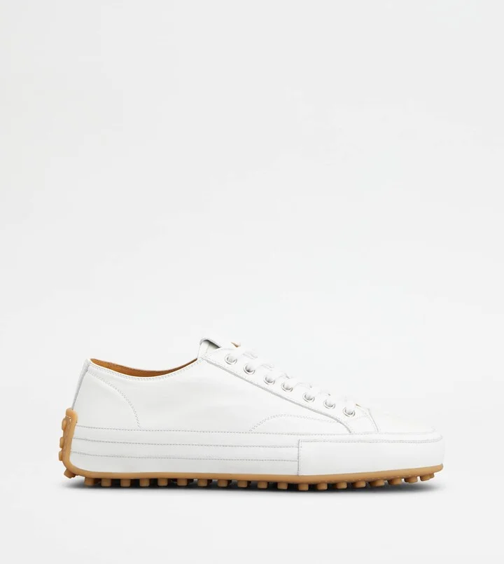 Sneakers in Leather