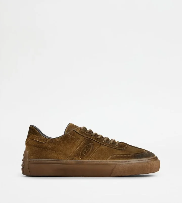Sneakers in Leather