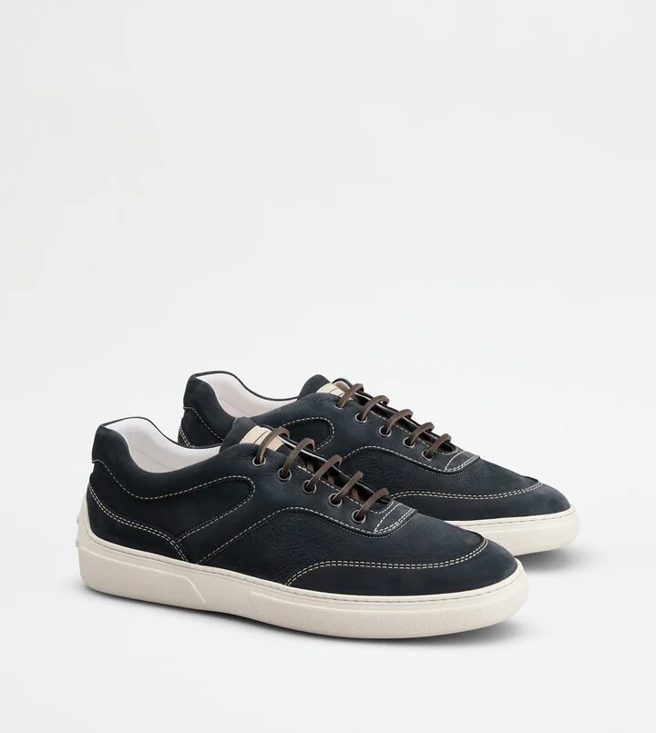 Sneakers in Nubuck - Image 2