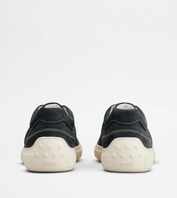 Sneakers in Nubuck - Image 3