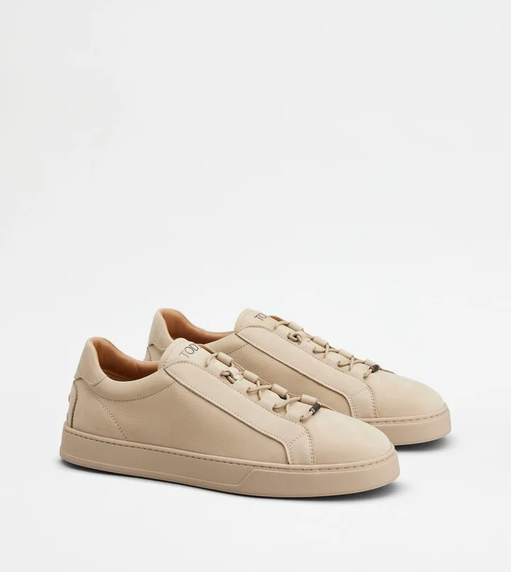 Sneakers in Nubuck - Image 2