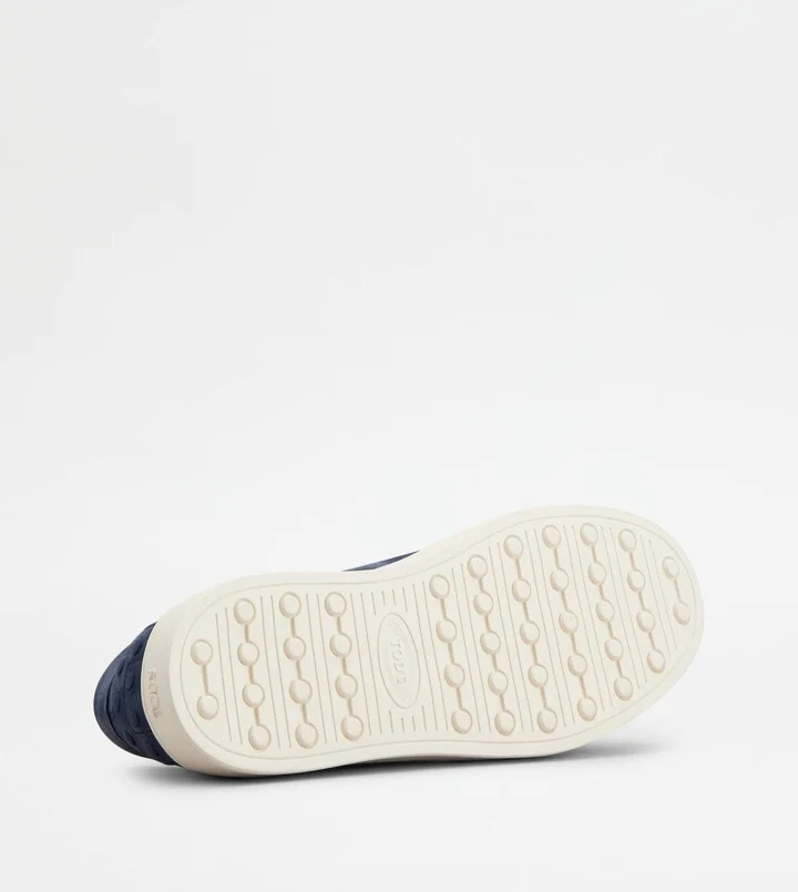 Sneakers in Nubuck - Image 4
