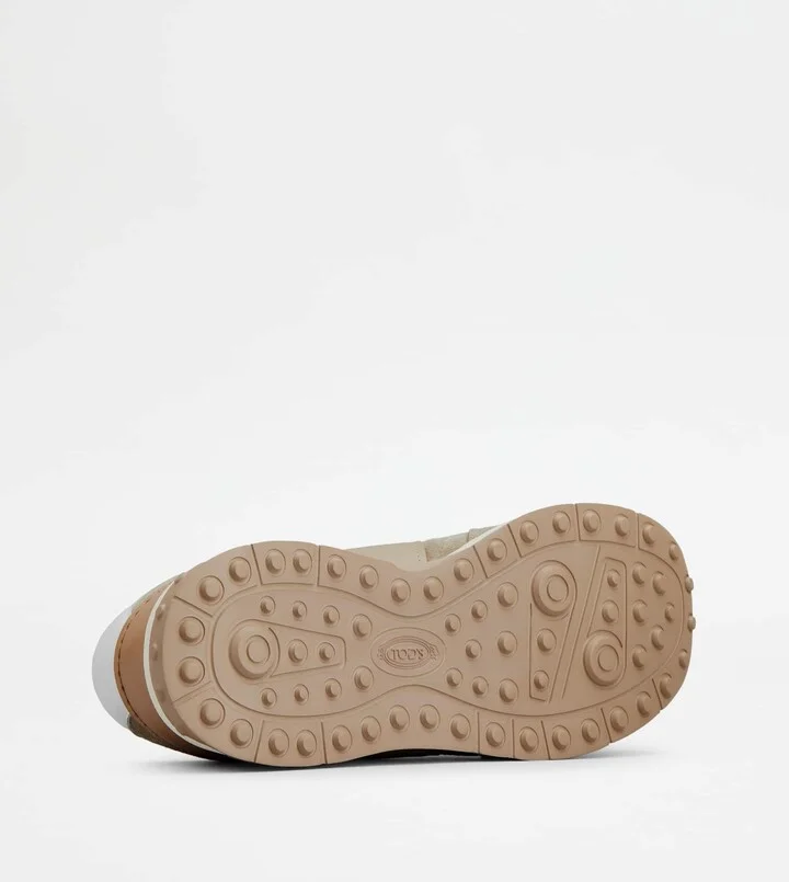Sneakers in Suede - Image 4