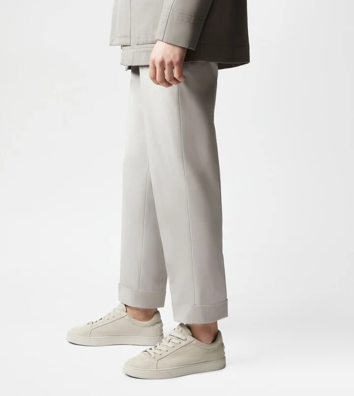 Sneakers in Suede - Image 2