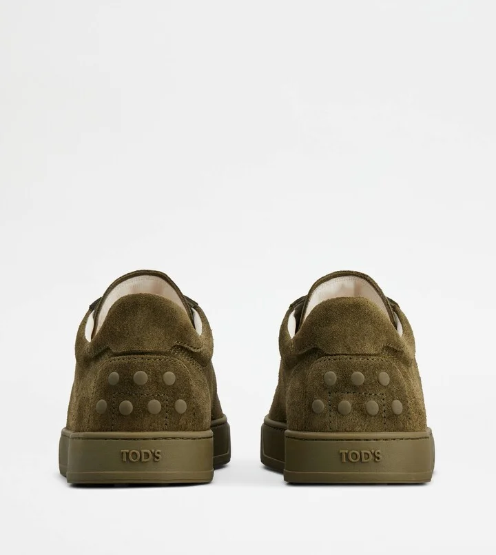 Sneakers in Suede - Image 3