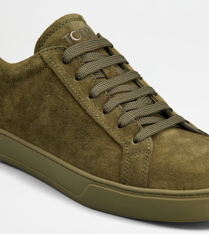 Sneakers in Suede - Image 5