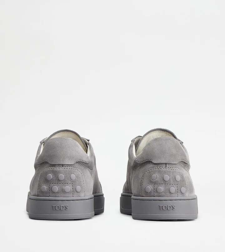 Sneakers in Suede - Image 3