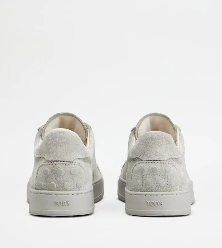 Sneakers in Suede - Image 3
