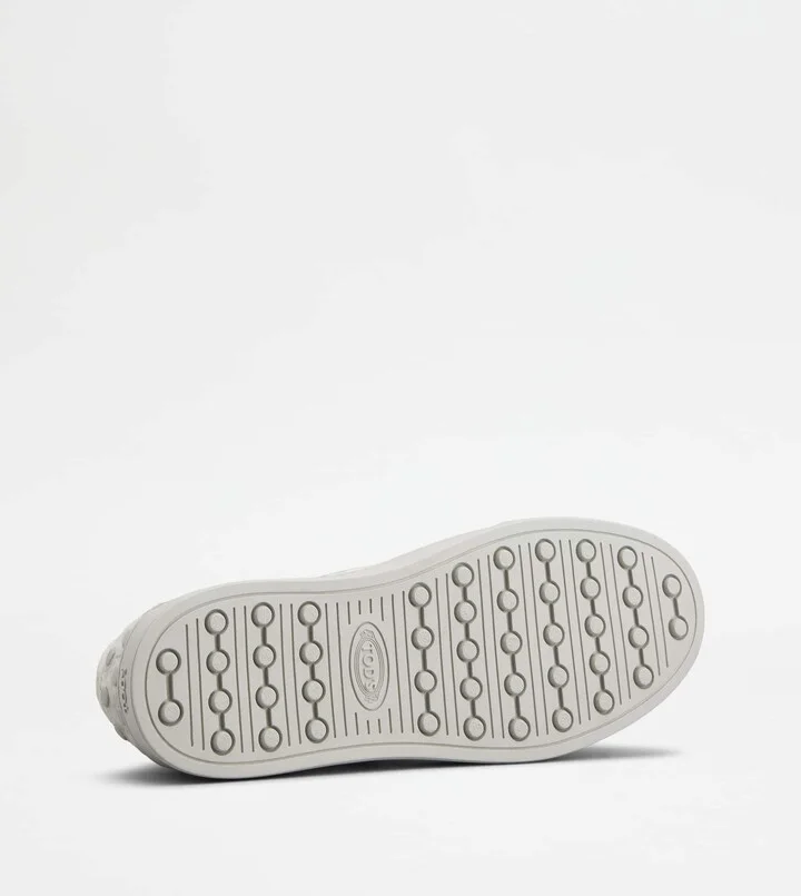 Sneakers in Suede - Image 4