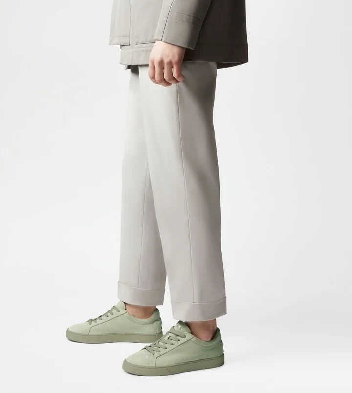 Sneakers in Suede - Image 6
